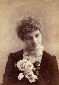 Marianna Augusta Pritchett--first wife of John E. Stillians: her wedding photo.
